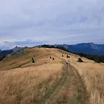 Ris Kuca Za Odmor 別荘 フォチャ