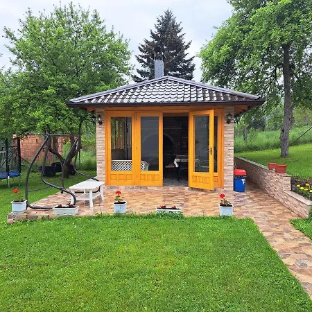 Holiday home Ris Kuca Za Odmor