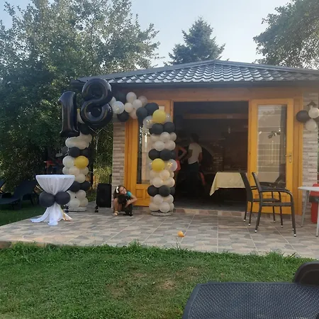 Ris Kuca Za Odmor Ferienhaus