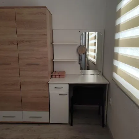 Ris Kuca Za Odmor