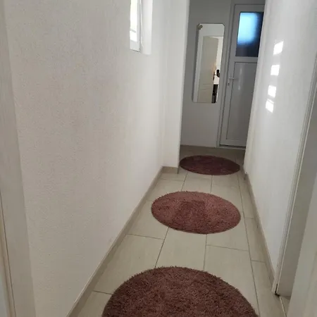 Ris Kuca Za Odmor Ferienhaus