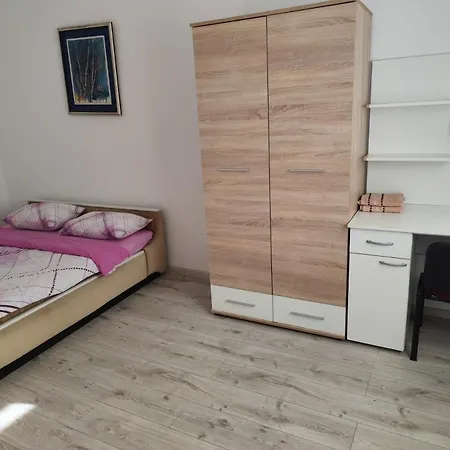 Ris Kuca Za Odmor Ferienhaus *